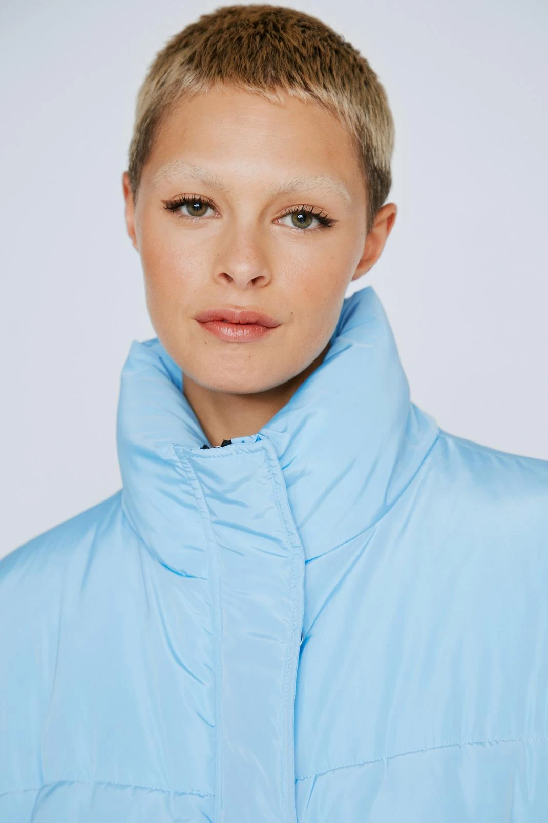 Cropped Puffer Zip Through Body Warmer - Image 2