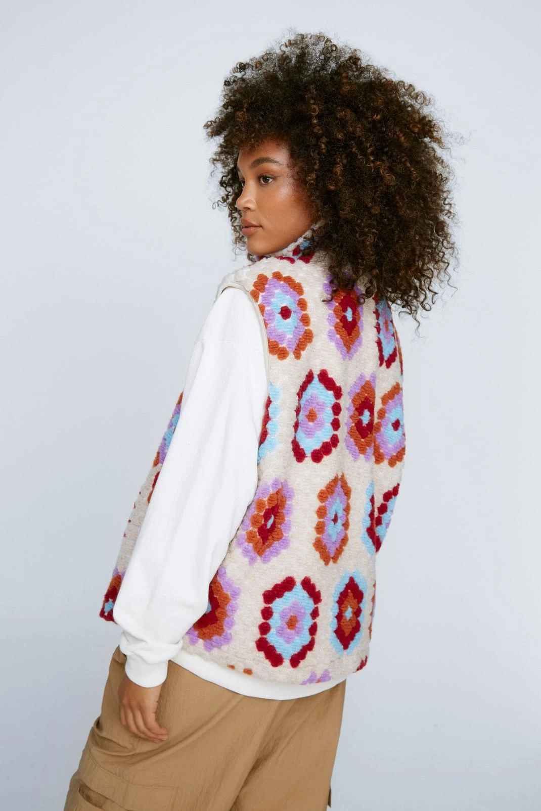 Aztec Print Zip Through Fleece Vest - Image 3