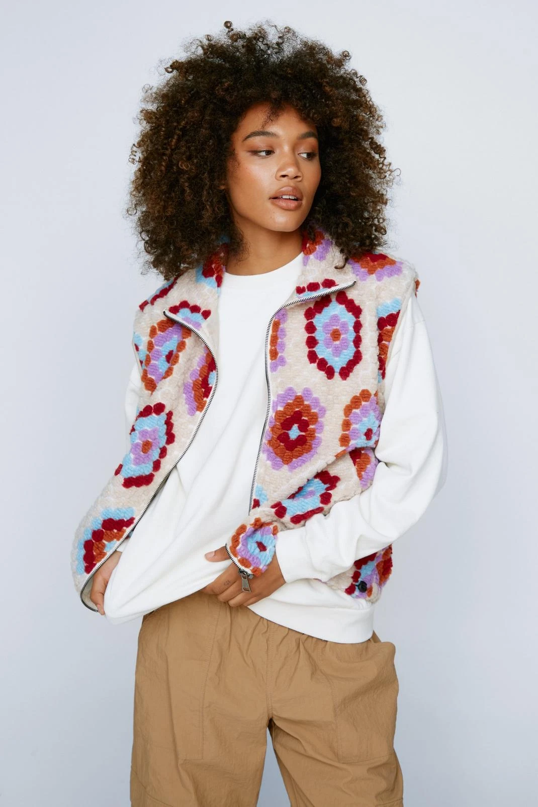 Aztec Print Zip Through Fleece Vest - Image 4
