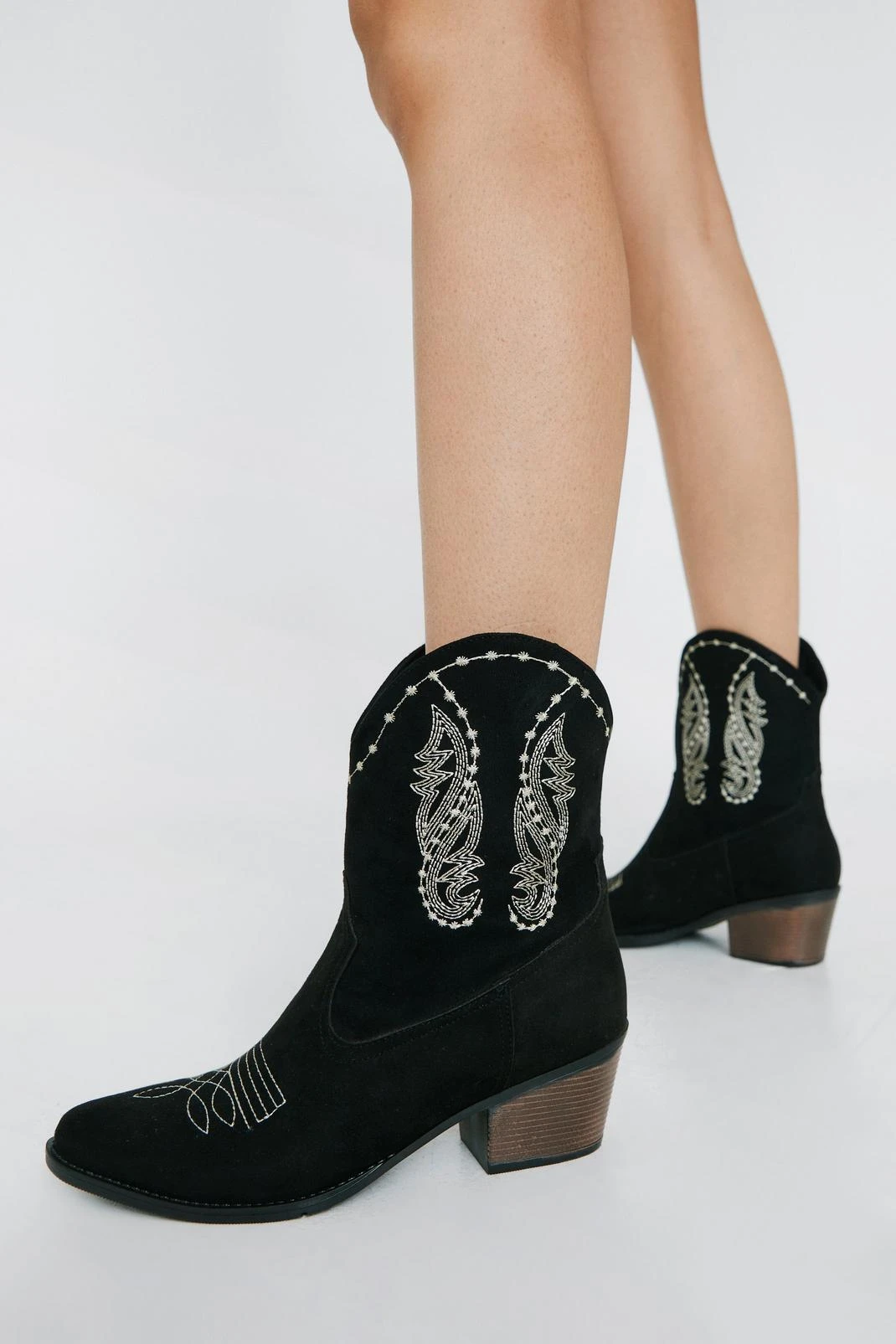 Embroidery Detail Ankle Western Boots