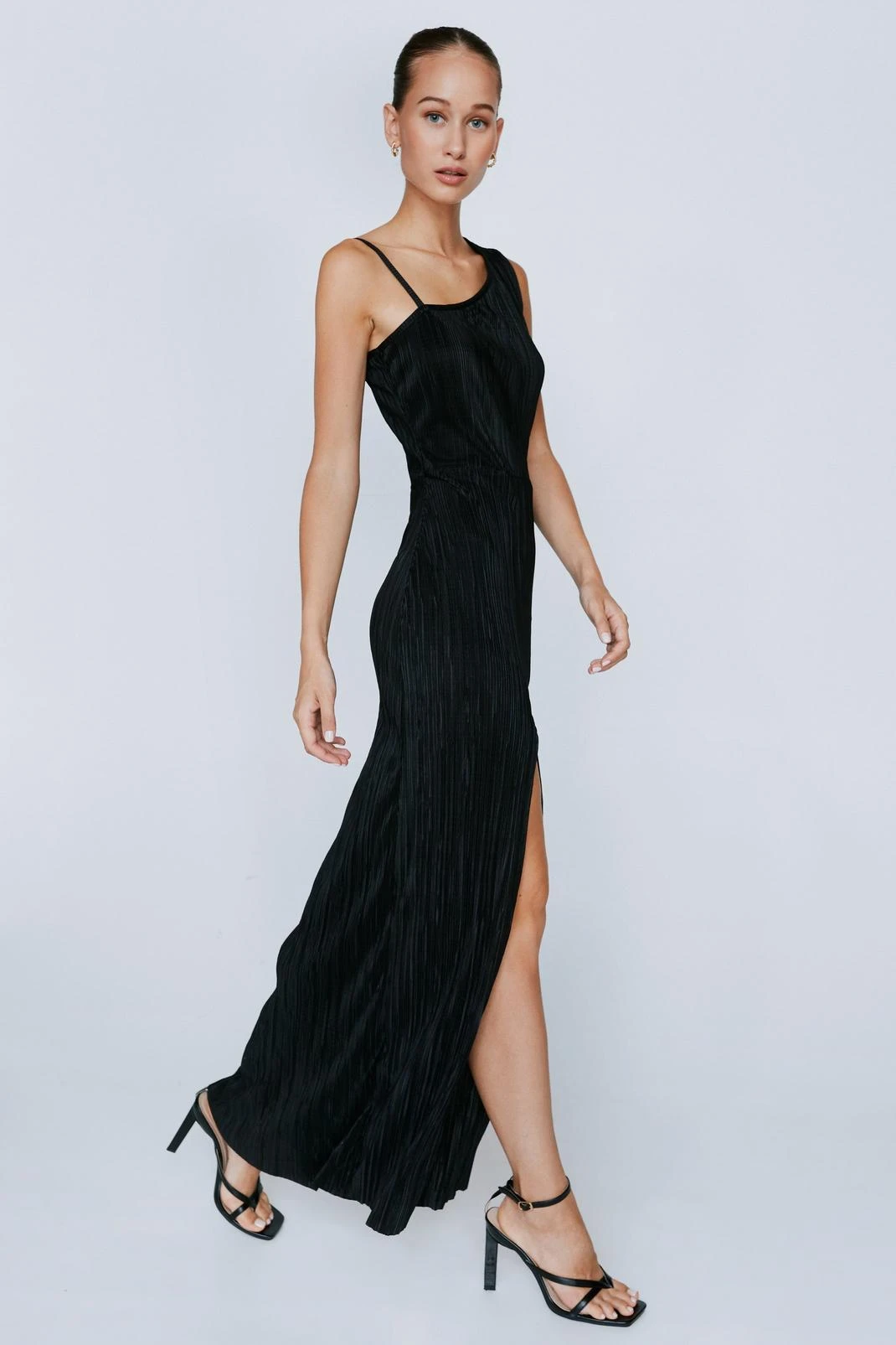 Plisse Side Split Shoulder Detail Maxi Dress