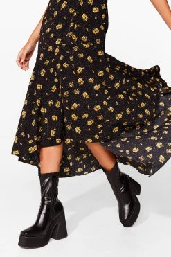 Square It's At Faux Leather Chunky Platform Boots