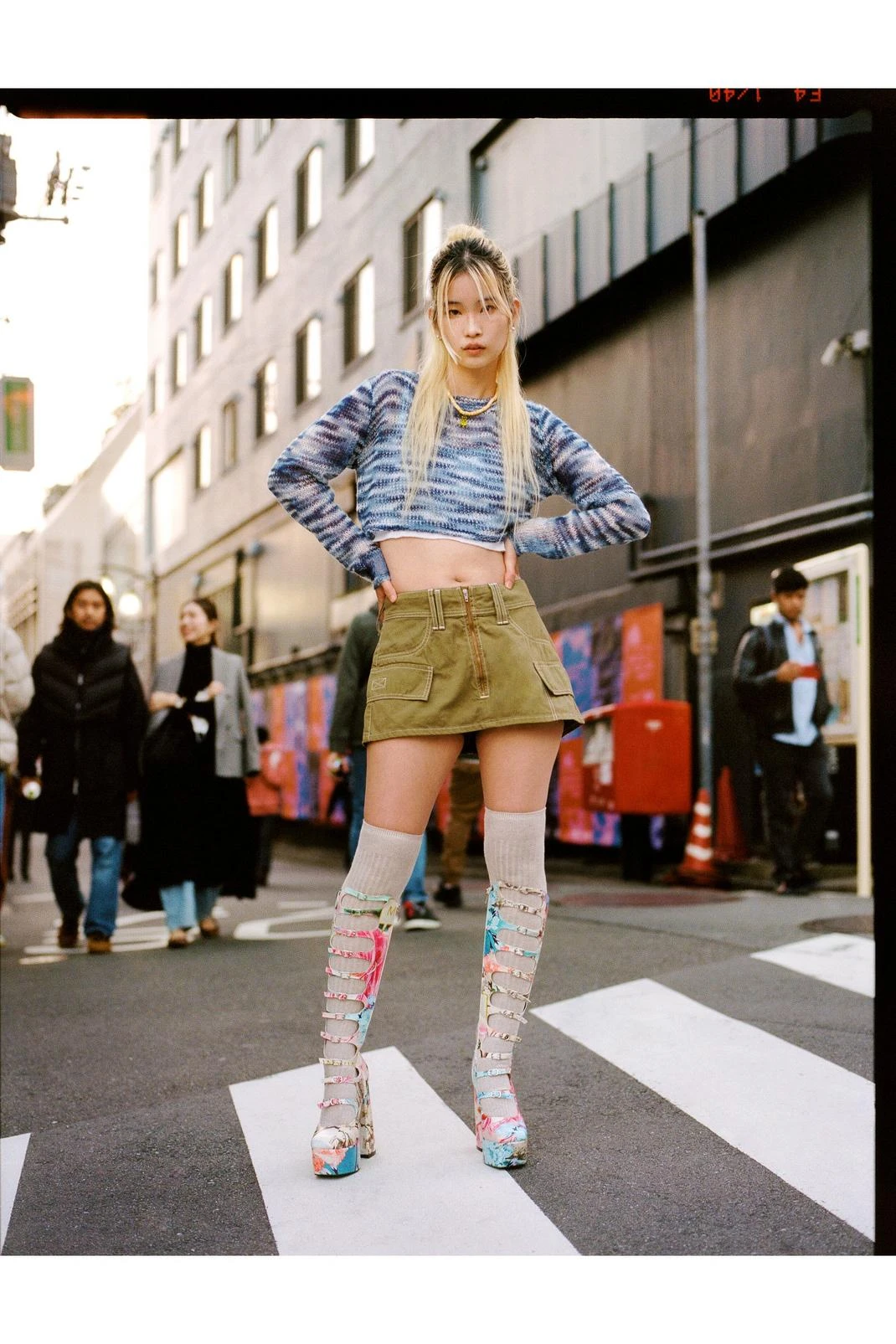 Space Dye Ladder Knitted Cropped Sweater - Image 4