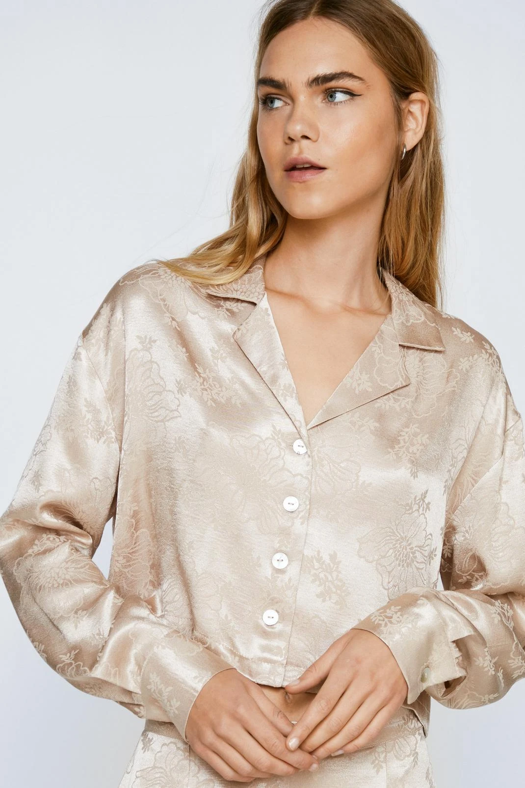 Satin Jacquard Relaxed Cropped Shirt - Image 7