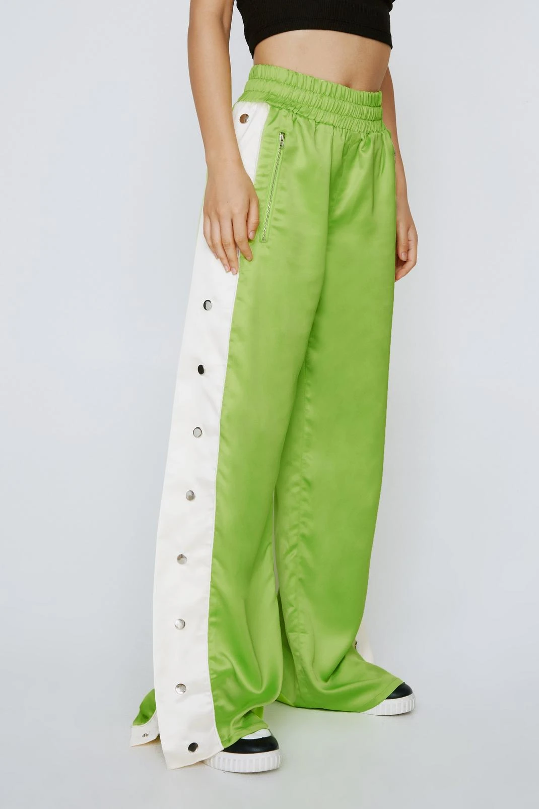 Satin Popper Detail Pants - Image 4