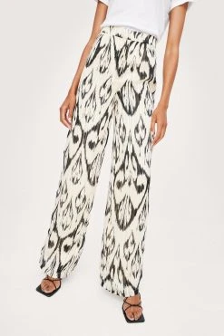 Printed Chiffon Wide Leg Pants