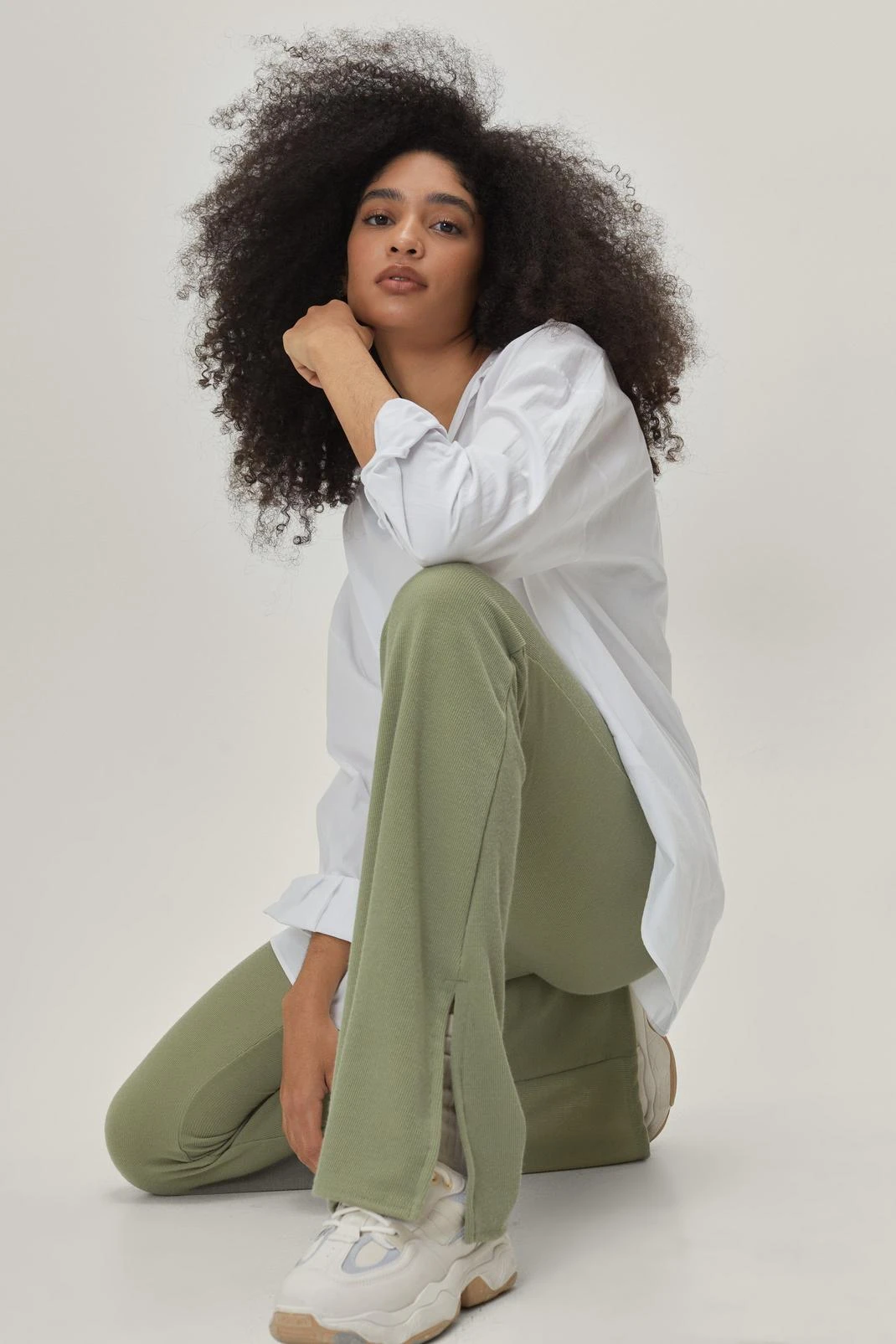 Split Hem Fit And Flare Pants - Image 10