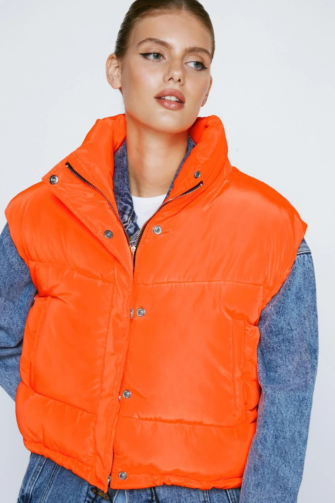 Cropped Puffer Zip Through Body Warmer - Image 5
