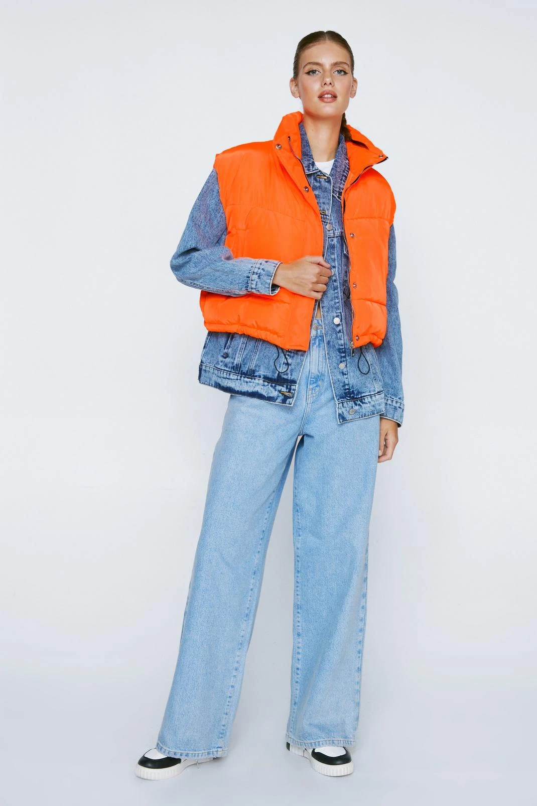 Cropped Puffer Zip Through Body Warmer - Image 4