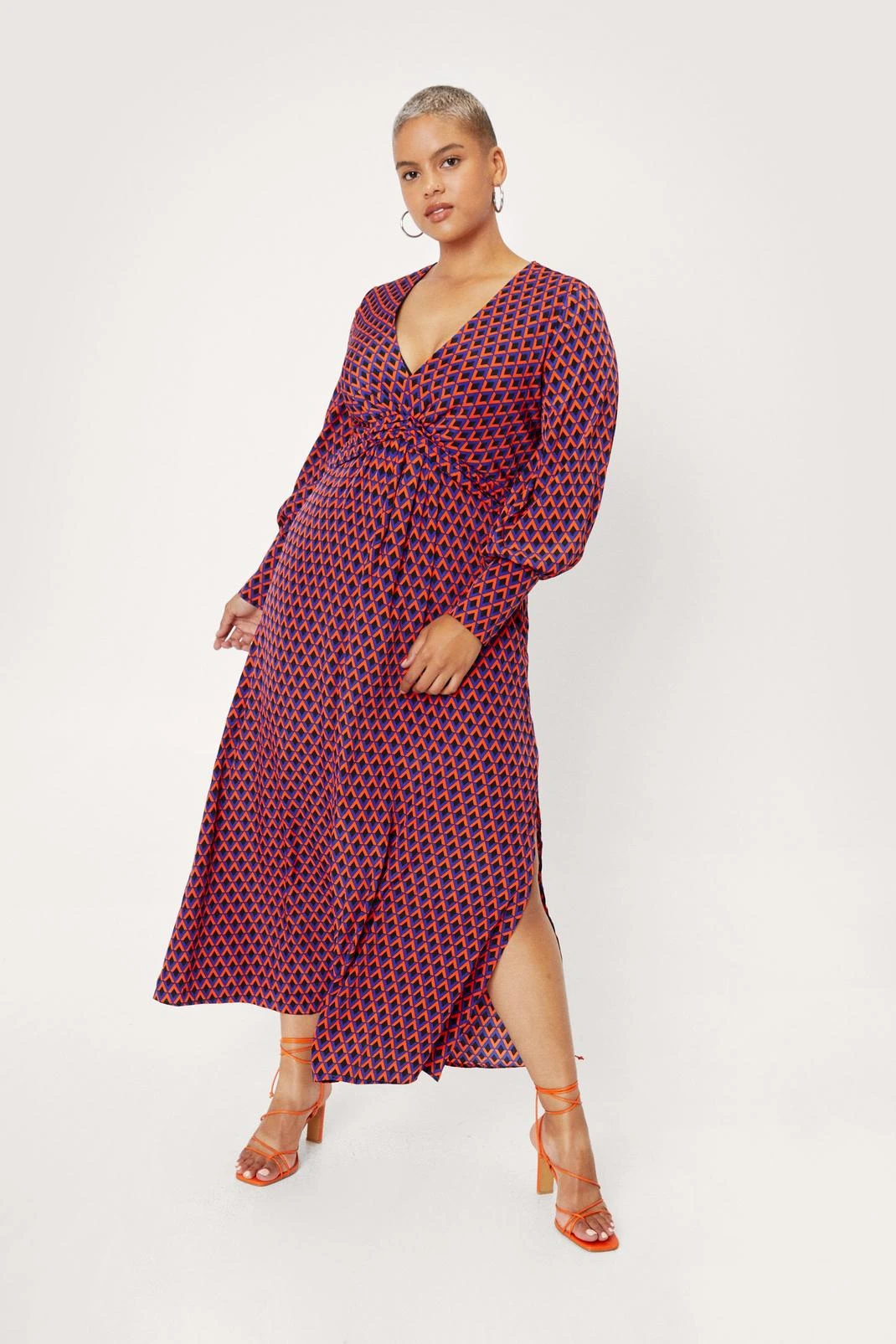 Plus Size Geo Print Maxi Dress - Image 4