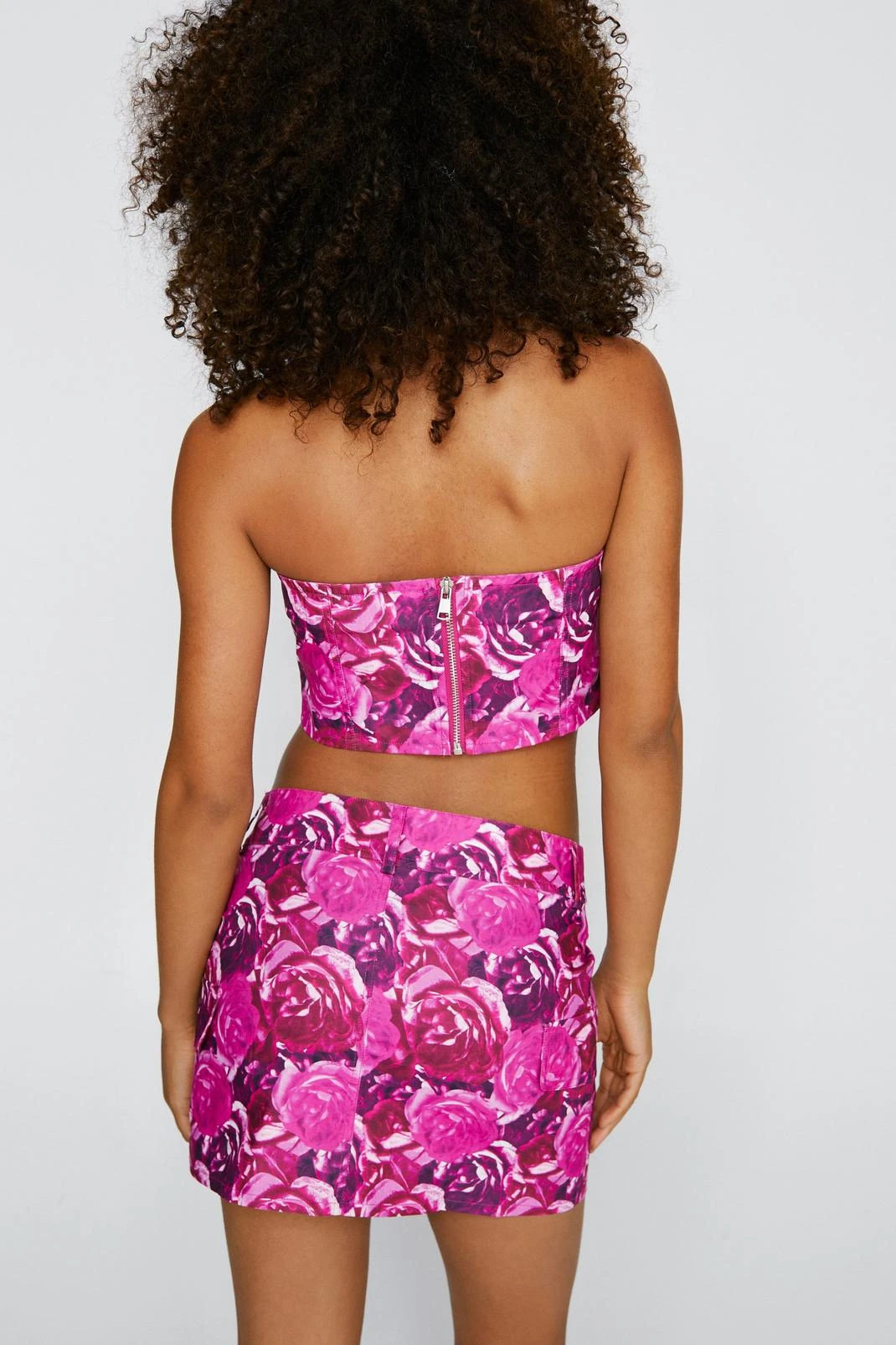 Rose Printed Zip Front Twill Micro Mini Skirt - Image 3