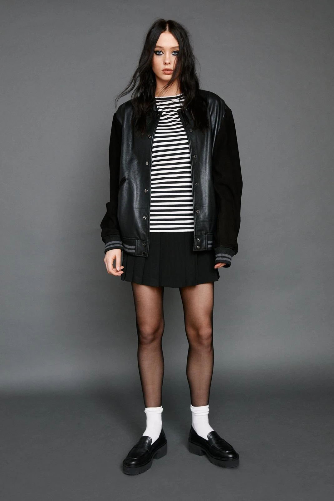 Short Sleeved Striped T-shirt - Image 2