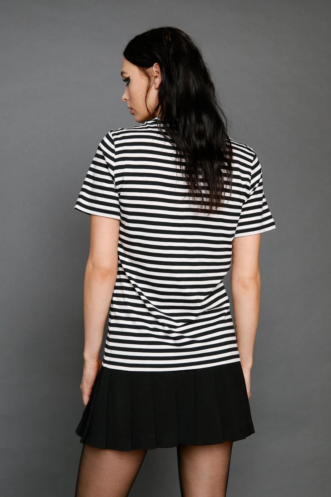 Short Sleeved Striped T-shirt - Image 3